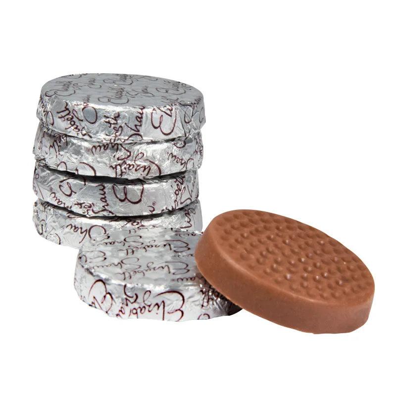 Avoinna oleva Elizabeth Shaw Mint Honeycomb Crisp maitosuklaapainike