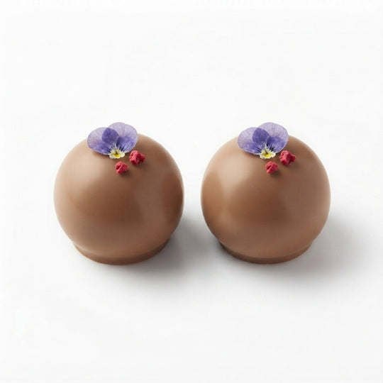 Callebaut mjölkchokladskal med ätbar blomma