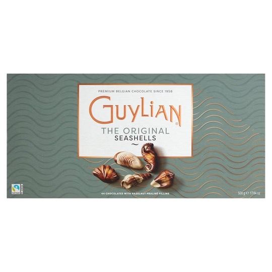 Teal Guylian -rasia, jossa 44 saksanpähkinä-pralinéä