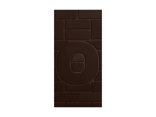Malmö Chokladfabrik Lakritsjuuri EKO -suklaalevy, jossa tiilirakennelma ja merisuola