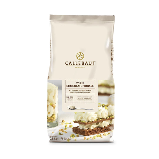 Chokladshopen Callebaut vit chokladmousse mix i 800g förpackning för professionell desserttillverkning.