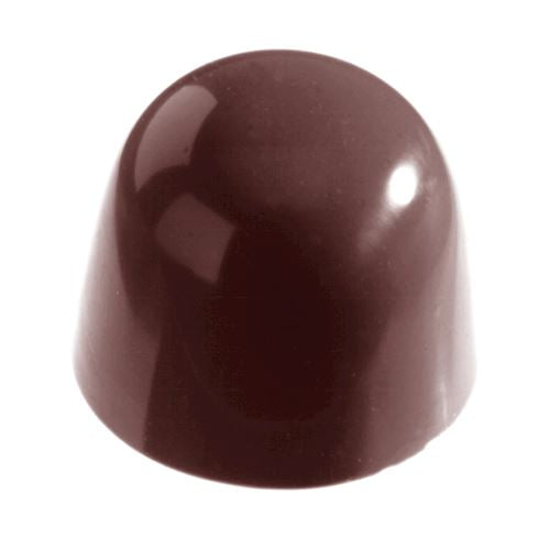 Glansig mörkchokladpralin i kupolform